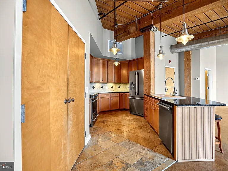 1147 N 4th St #53-4B — Photo 9
