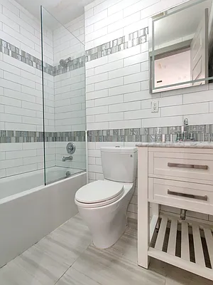 Rented by Signature Property Realty | media 7