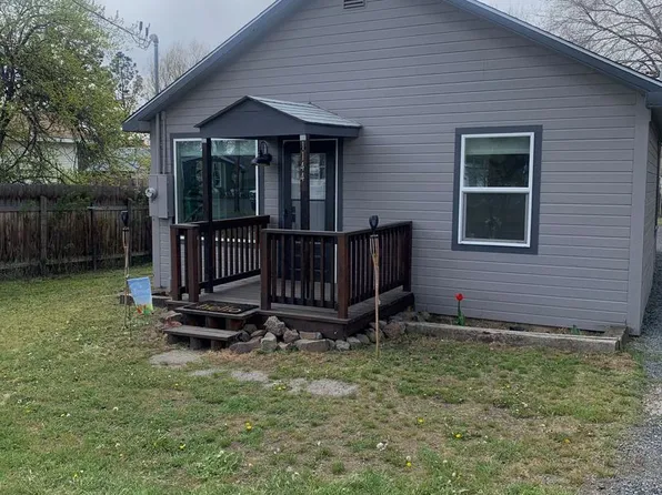 1144 Homedale Rd, Klamath Falls, OR 97603