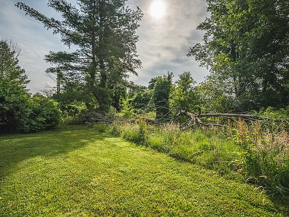 18th image of 10289 Russwood Rd