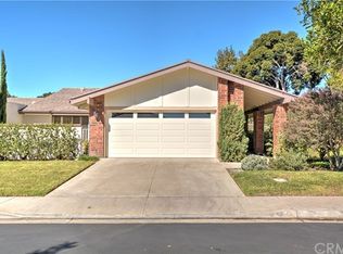 2 Maritime Dr, Corona Del Mar, CA 92625