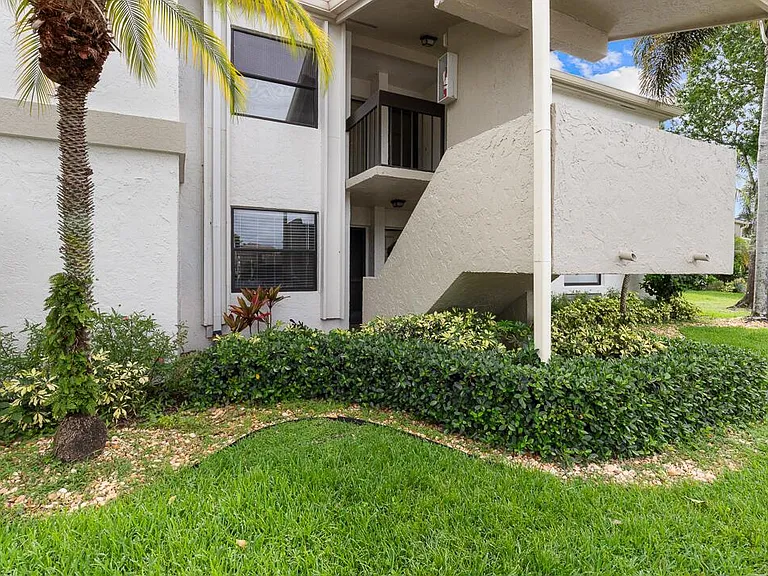 12962 Briarlake Dr #103 — Photo 25
