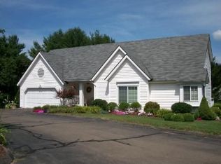 73 Stratton Forest Way, Simsbury, CT 06070