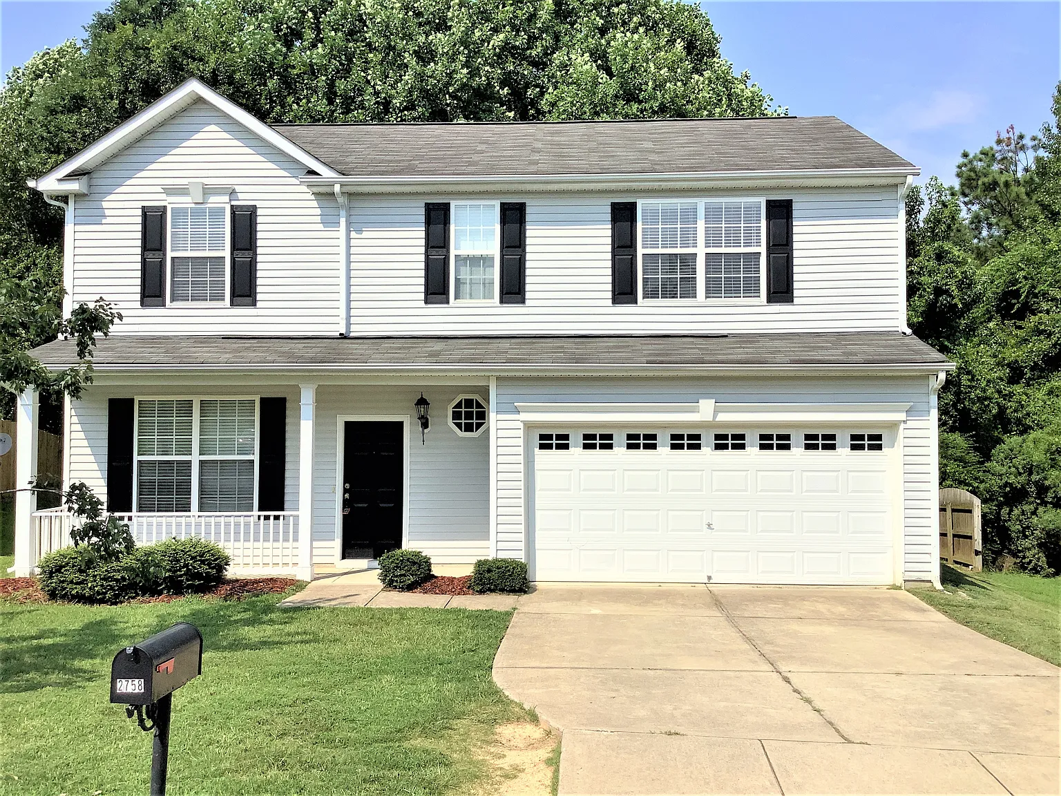 3 bed, 2.5 bath, 1782 sqft, $2,045 — Photo 1