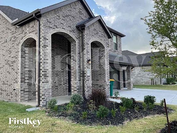 2nd image of 8403 Amber Bend Dr