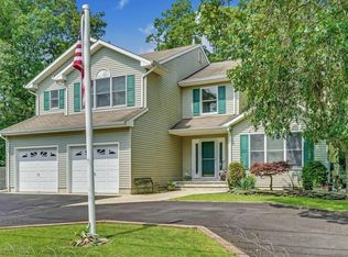 1529 Lakeside Dr S, Forked River, NJ 08731