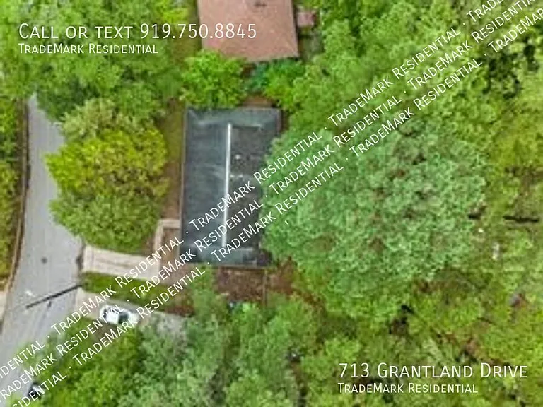 713 Grantland Dr — Photo 14