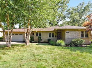 22301 Hilliard Blvd, Rocky River, OH