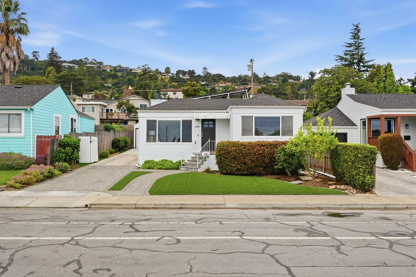1432 5th Ave photo 1