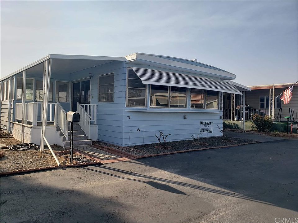1st image of 950 California Ave #72