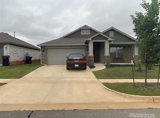 15713 Caney Dr, Edmond, OK 73013