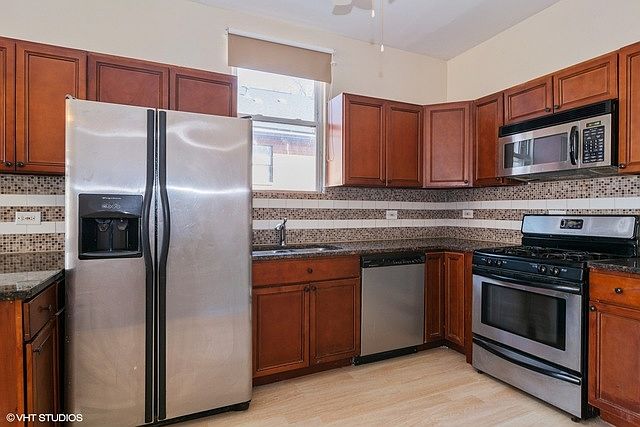 1st image of 2707 W Potomac Ave APT 1