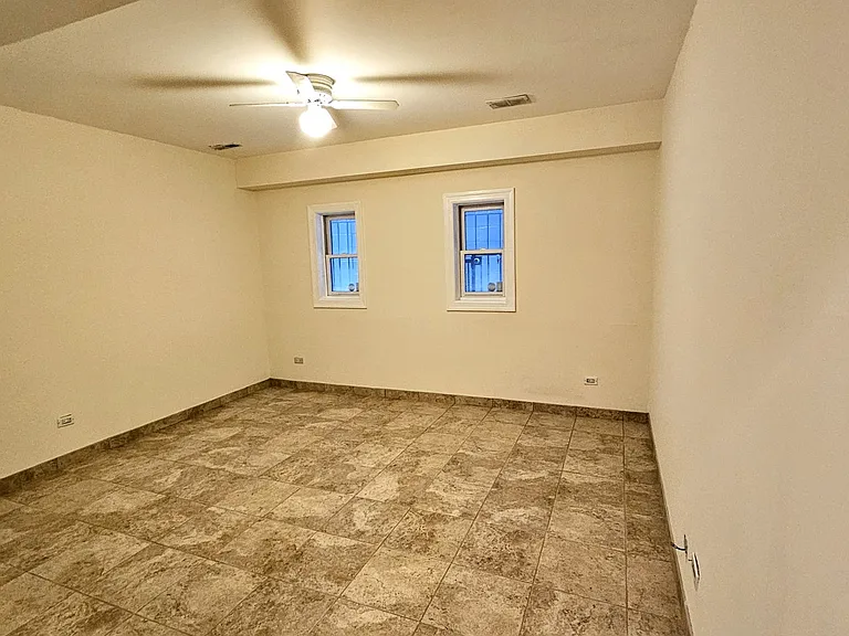 511 N Hartland Ct #1S — Photo 18