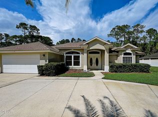 61 Woodside Dr, Palm Coast, FL 32164