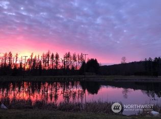 18235 Bow Lake Ln, Bow, WA 98232