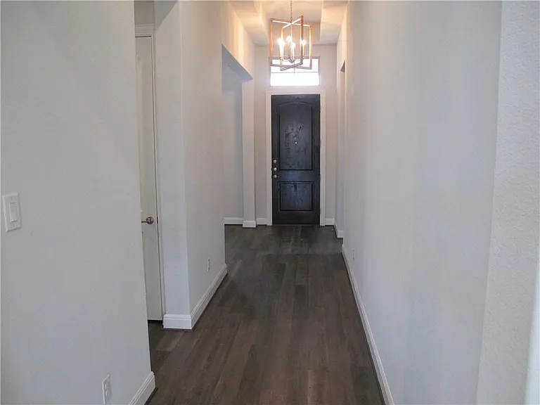 635 Spinnaker Loop — Photo 22