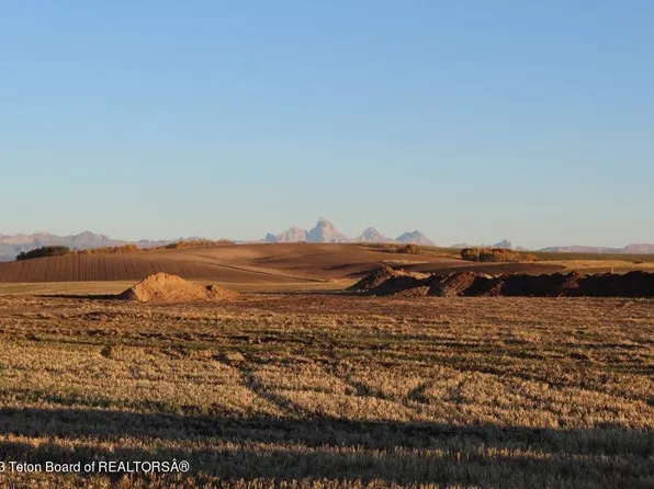 4129 Mountain Shadows Ln, Ashton, ID 83420