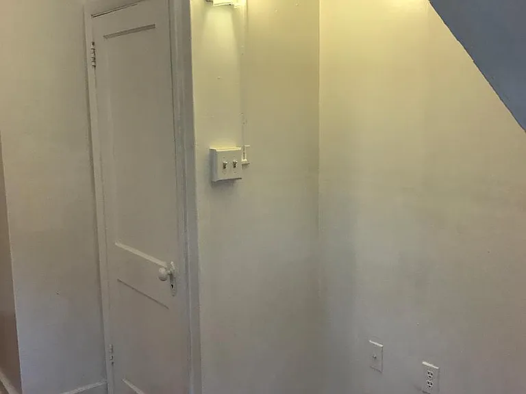 512 S 41st St #9 — Photo 39