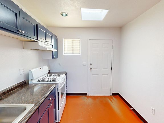 2nd image of 3410 Vail Ave SE #4