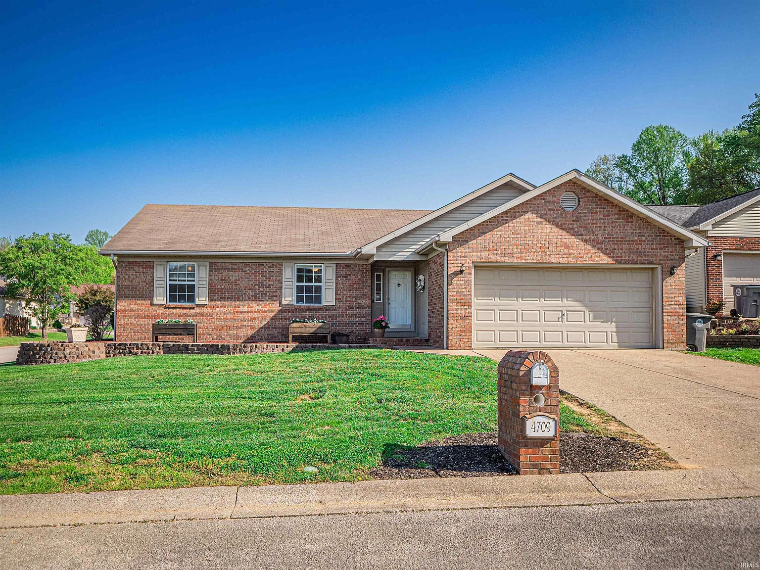 4709 Deer Run Ct photo 1