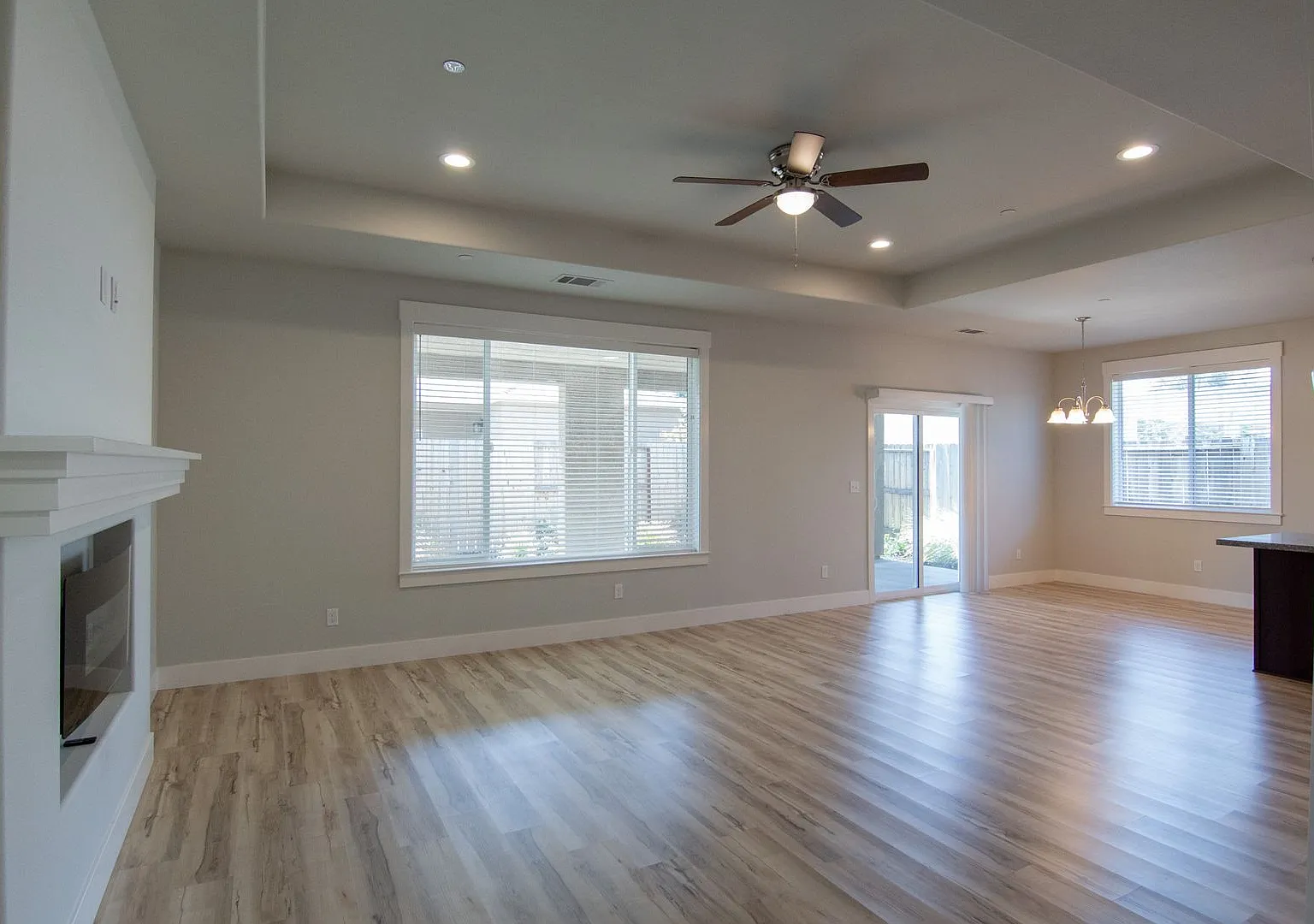 Newer Home for Rent in North Redding CA | $500 Off, Solar, Garage, Fenced Yard — Photo 2