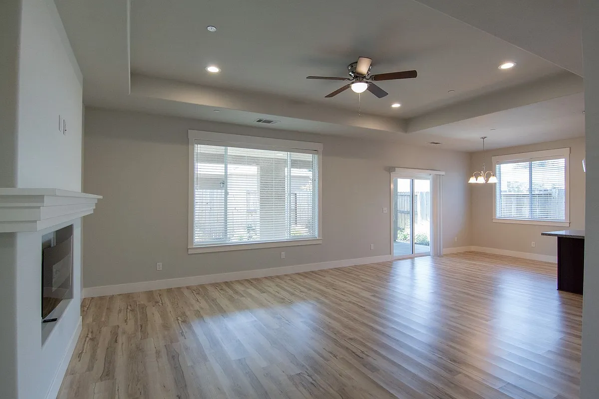 Building Photo - 6053 Fallworth Dr