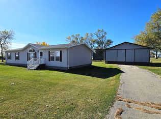 100 Minnesota St, Fredonia, ND 58440