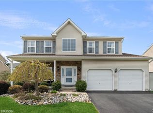 3822 Rittenhouse Rd, Macungie, PA 18062