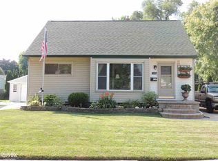 1310 Kingsley St, Mount Clemens, MI 48043