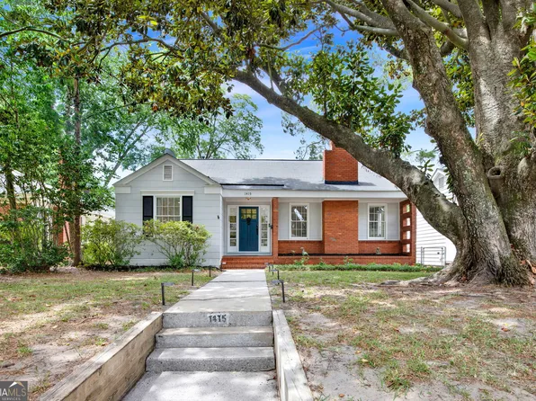 1415 E 52nd St, Savannah, GA 31404