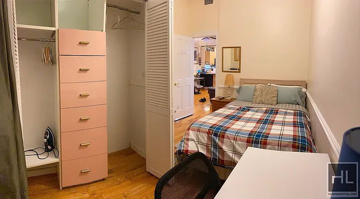 Rented by Highline Residential | media 5