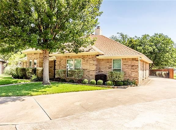 3rd image of 500 Highland Park Dr