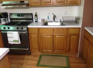 1213 Jefferson St, Philadelphia, PA 19122