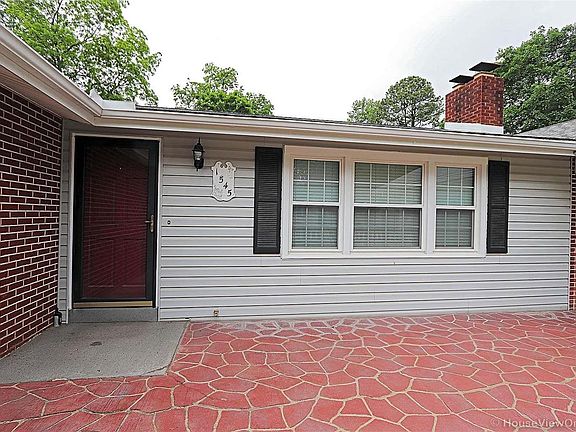 2nd image of 1545 Price Dr