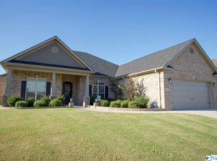 4403 Lake Willow Blvd SE, Owens Cross Roads, AL 35763