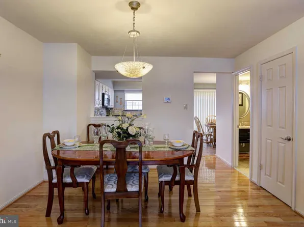 1354 Rivermist Ct, Baltimore, MD 21226