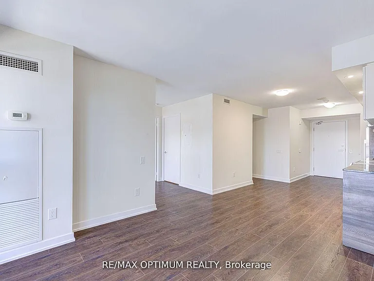 121 McMahon Dr #1817 — Photo 13