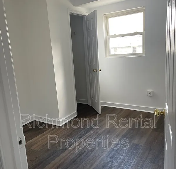 2908 E Clay St #1 — Photo 1