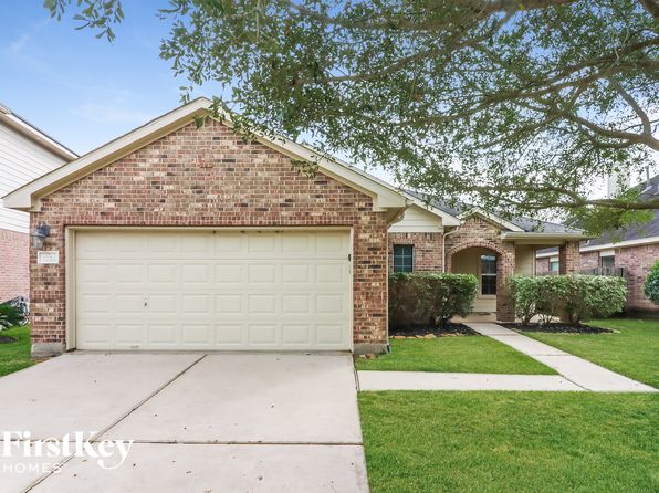 2726 Lakecrest Way Dr