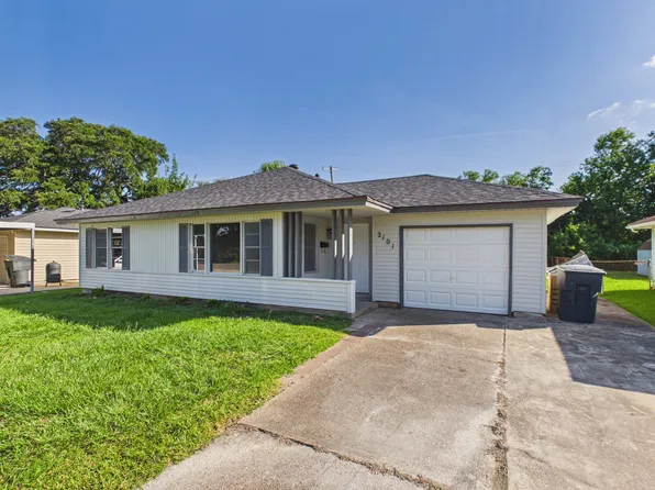 2101 Owens Ave, Groves, TX 77619
