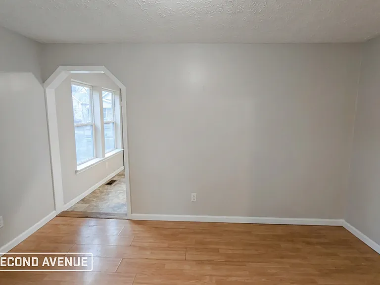 260 W Taylor St — Photo 9