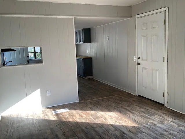 2 bed, 880 sqft, $1,100 — Photo 3