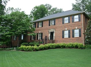 1433 Oakhurst Dr, Ooltewah, TN 37363