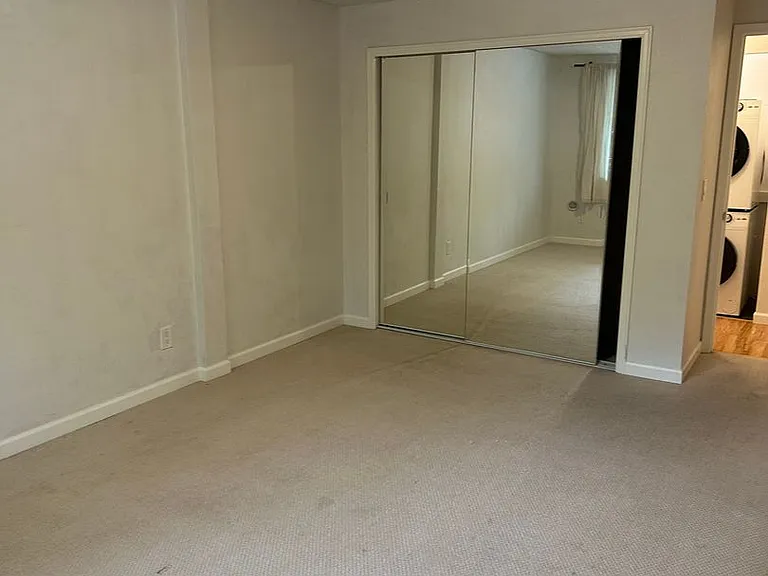 9416 1st Ave NE #218 — Photo 11