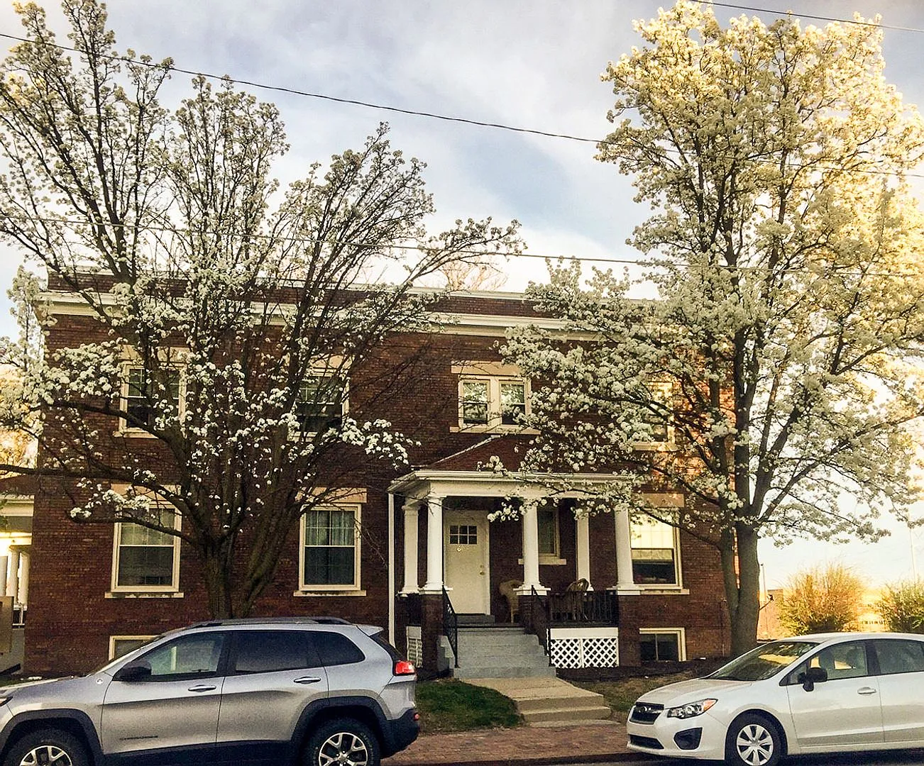 2917 Jackson St — Photo 1