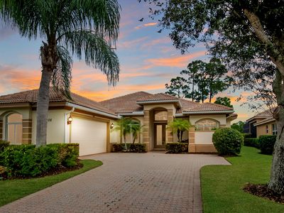 8908 One Putt Place, Port Saint Lucie, FL, 34986