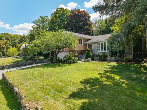 184 Concord Ave, Lexington, MA 02421