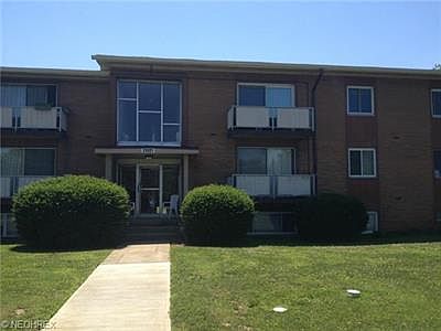 1st image of 21921 River Oaks Dr APT D10
