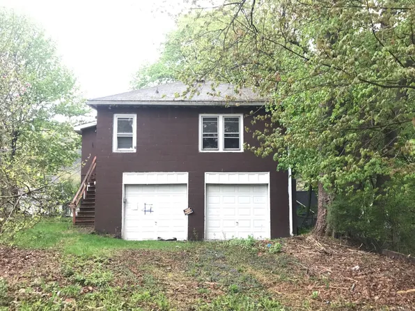 19 Orchard St, Trucksville, PA 18708