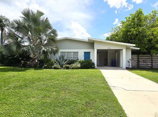 2476 Britannia Rd, Sarasota, FL 34231
